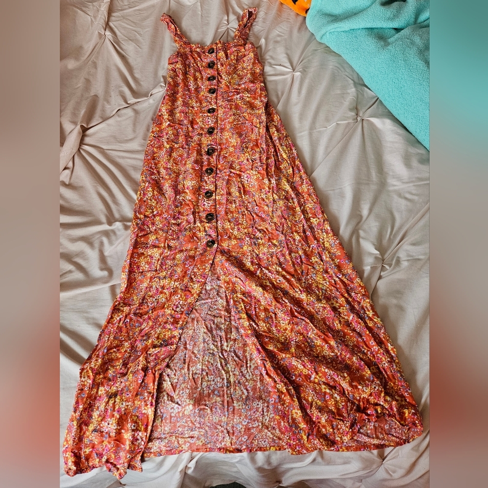 Floral Dress - Picture 2 of 4